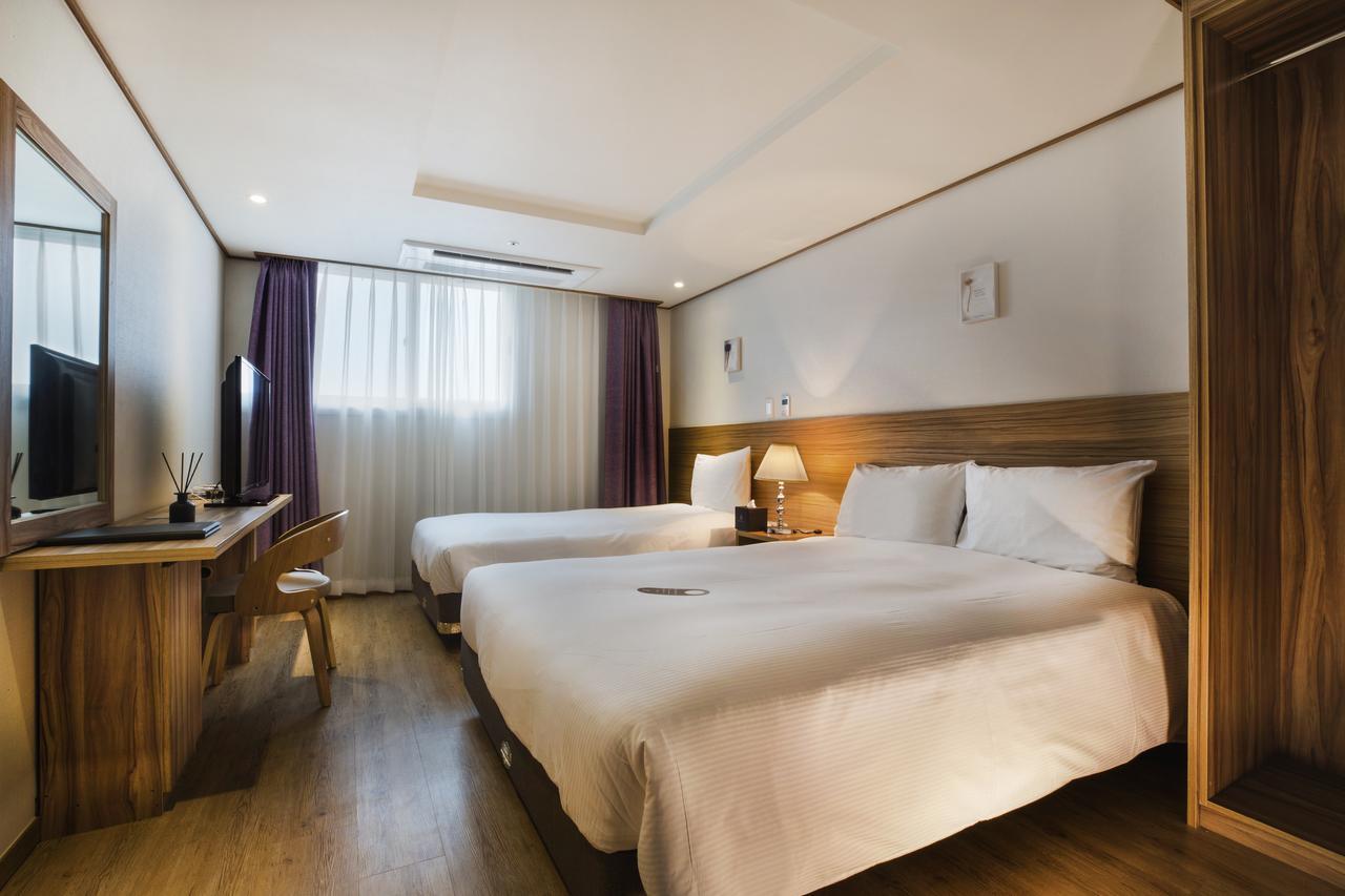 Hotel Rest Seogwipo Exterior photo